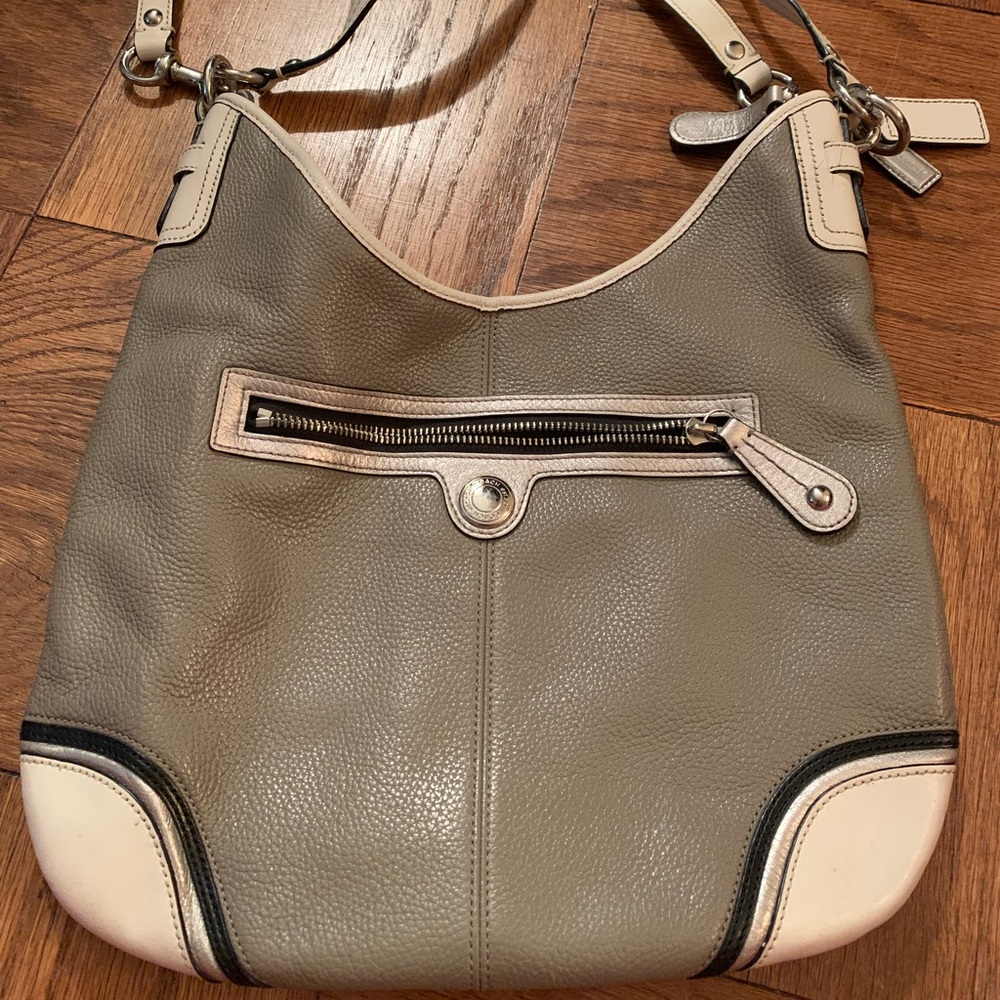 Coach shoulder bag